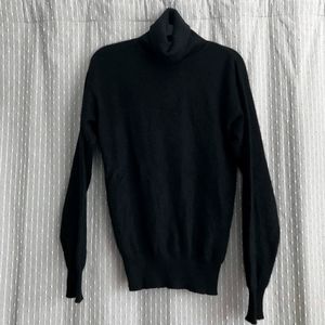 100% Cashmere Black Turtleneck Sweater Size Small